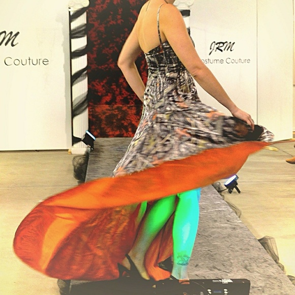 High-Low Camo Prom Dress - Picture 5 of 8